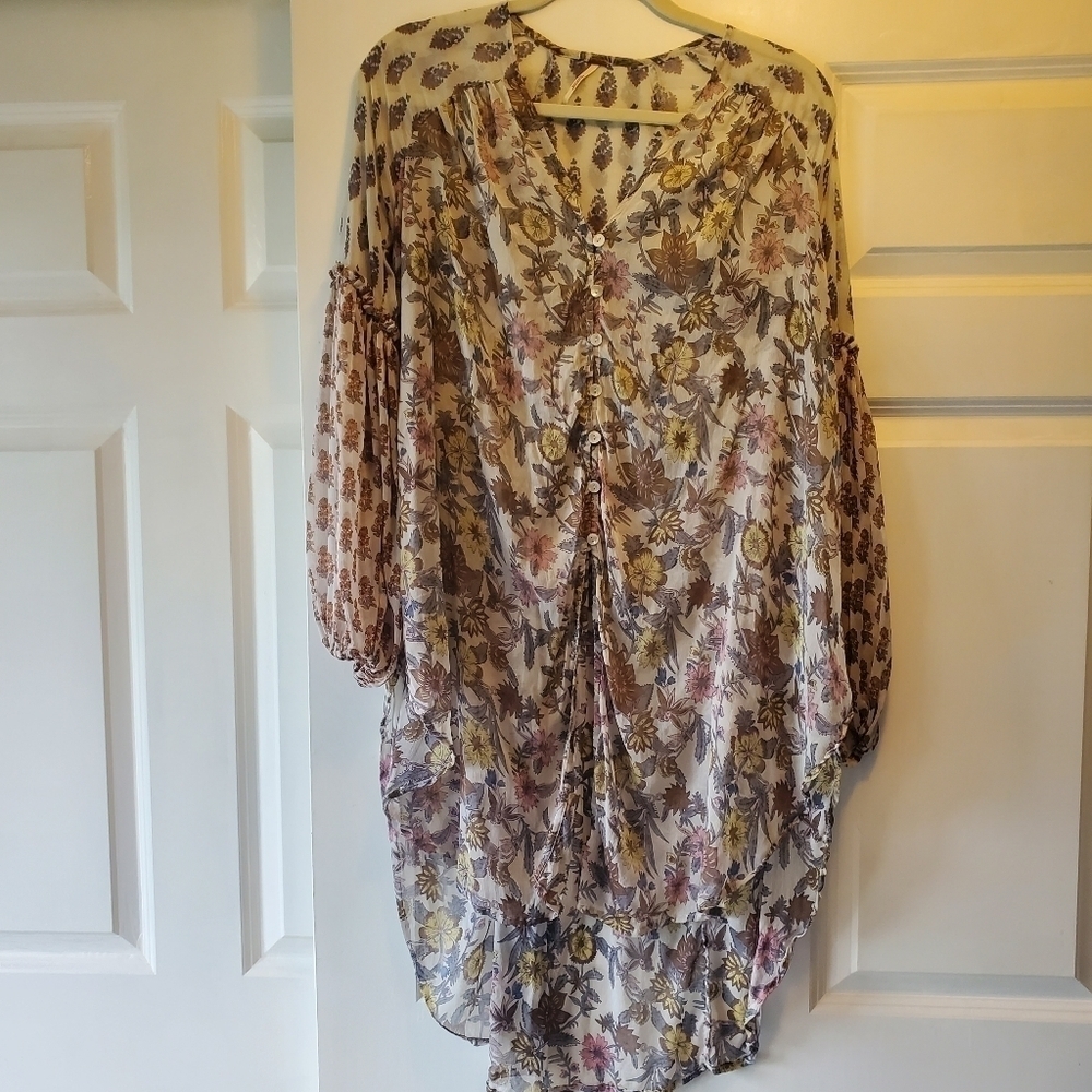 FREE PEOPLE SHEER TOP - Picture 3 of 11